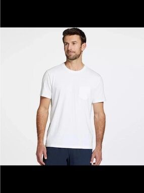 VRST Men's Medium Essential T Shirt Pure White Casual Athleisure NWT